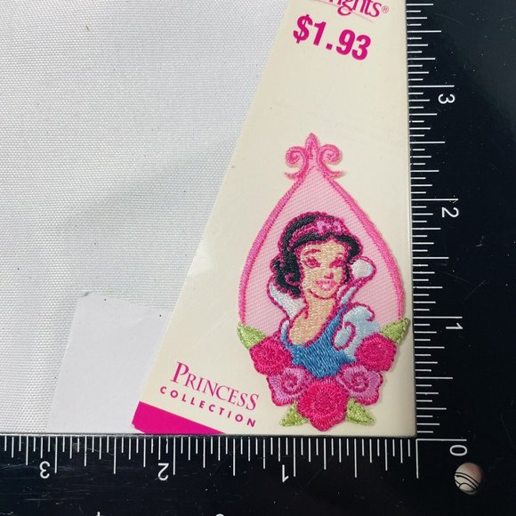 Wright's Disney Home Princess Collection Iron On Patch Snow White Quick Easy - Picture 3 of 6
